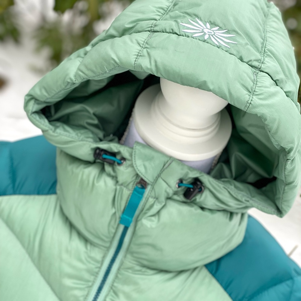 SKHOOP Klara Women's Mint and Teal Puffer Jacket. - Picture 3 of 9